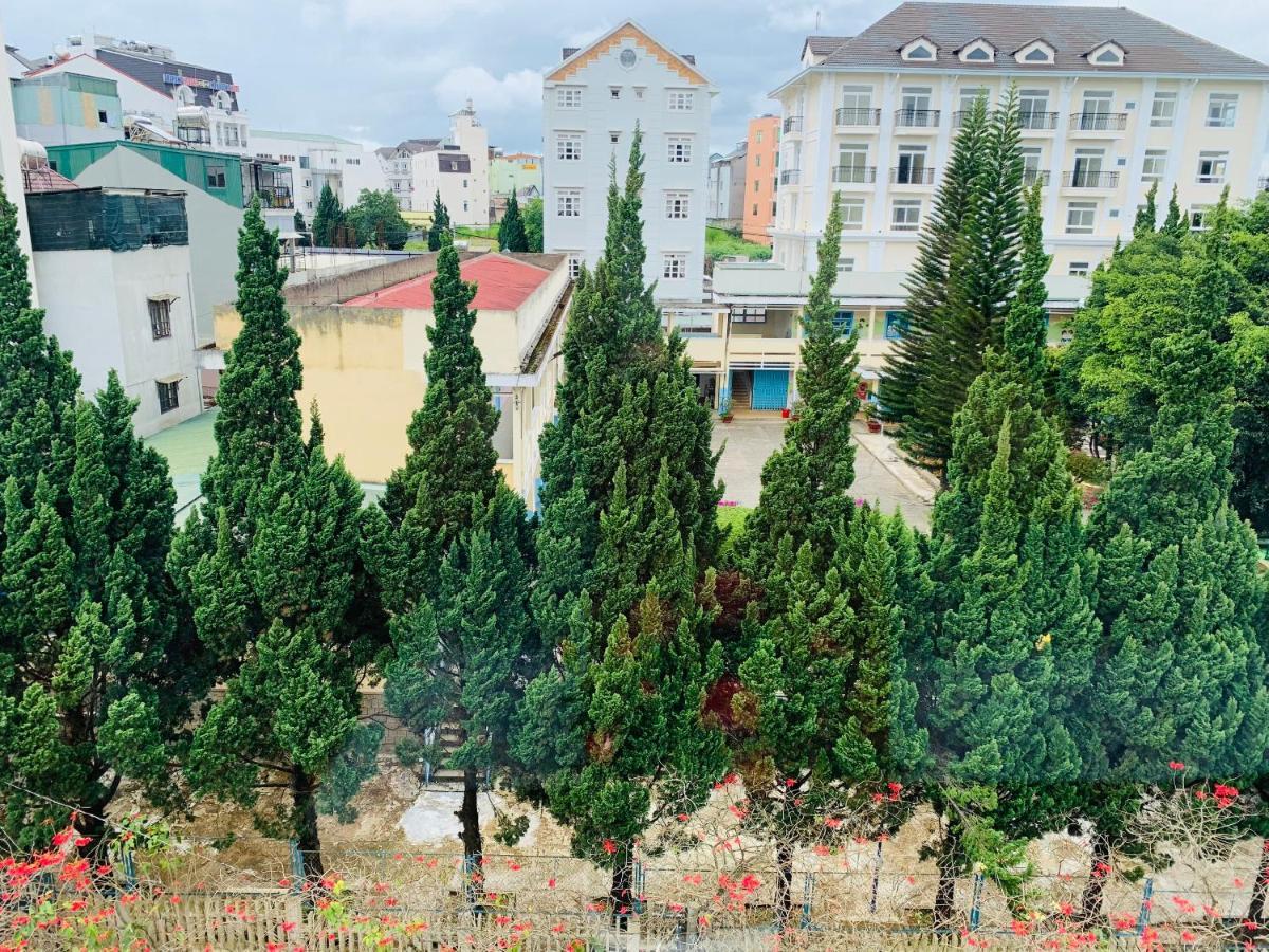 Khach San Xuan Quynh 호텔 달랏 외부 사진